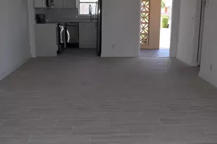 2747 Dudley Dr E, West Palm Beach, FL 33415 - Photo 7