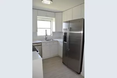 2747 Dudley Drive E, Unit #D, West Palm Beach, FL 33415 - Photo 21