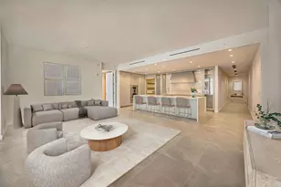 220 SE Mizner Blvd, Boca Raton, FL 33432 - Photo 1