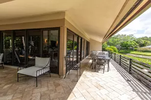 11669 Wimbledon Cir, Wellington, FL 33414 - Photo 19