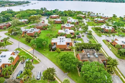 825 Center Street, Unit #13B, Jupiter, FL 33458 - Photo 35