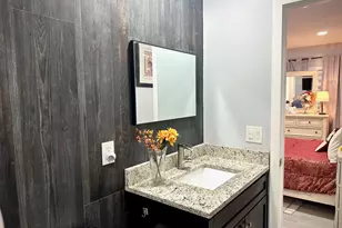 2551 Emory Dr W, West Palm Beach, FL 33415 - Photo 15