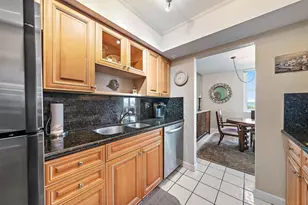 5440 N Ocean Dr, Singer Island, FL 33404 - Photo 11