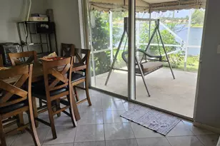 7823 Springfield Lake Dr, Lake Worth, FL 33467 - Photo 9