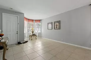 1023 Center Stone Ln, Riviera Beach, FL 33404 - Photo 9