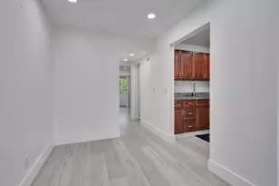 110 Dorchester E, West Palm Beach, FL 33417 - Photo 5