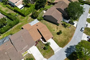 11909 Donlin Dr, Wellington, FL 33414 - Photo 3