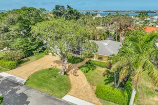 10 Middle Rd, Sewalls Point, FL 34996 - Photo 29