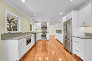 10 Middle Rd, Sewalls Point, FL 34996 - Photo 15