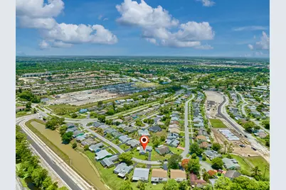 7261 Pine Forest Circle, Lake Worth, FL 33467 - Photo 7