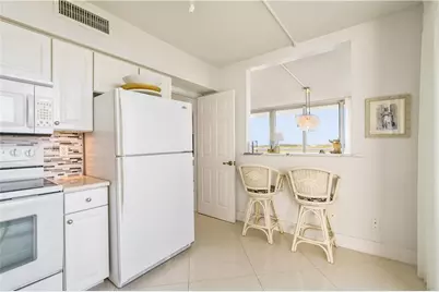 3554 Ocean Drive, Unit #702S, Vero Beach, FL 32963 - Photo 21