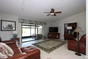 61 Mayfair Ln, Boynton Beach, FL 33426 - Photo 7