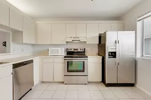 6698 10th Ave N, Lake Worth, FL 33467 - Photo 3