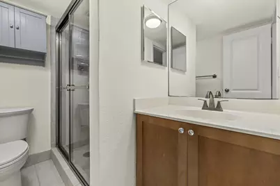 1830 Embassy Drive, Unit #607, West Palm Beach, FL 33401 - Photo 15