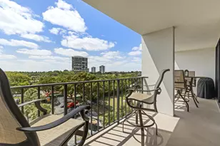 1830 Embassy Dr Unit, West Palm Beach, FL 33401 - Photo 17