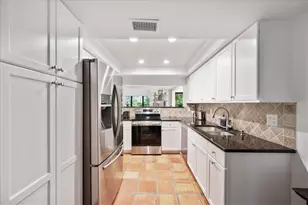 13307 Polo Club Rd, Wellington, FL 33414 - Photo 13