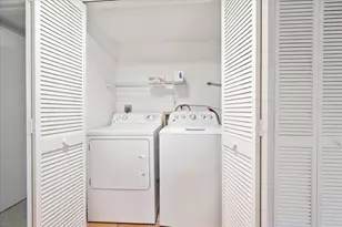 13307 Polo Club Rd, Wellington, FL 33414 - Photo 47