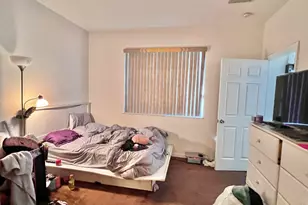 2010 Freeport Ln Unit, Riviera Beach, FL 33404 - Photo 13