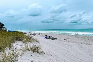 125 S Ocean Ave, Palm Beach Shores, FL 33404 - Photo 27