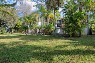 17647 N 112th Dr, Jupiter, FL 33478 - Photo 5