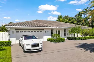 831 Dover St, Boca Raton, FL 33487 - Photo 1