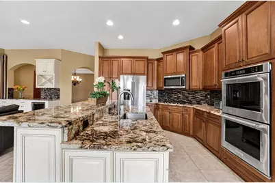 3607 Collonade Drive, Wellington, FL 33449 - Photo 23