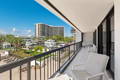 4748 S Ocean Boulevard, Unit #206, Highland Beach, FL 33487 - Photo 5
