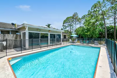 15739 N 75th Way, Palm Beach Gardens, FL 33418 - Photo 1