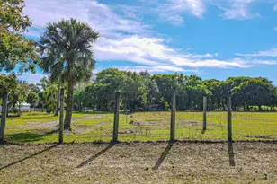 4852 Windmill Rd, Loxahatchee, FL 33470 - Photo 11