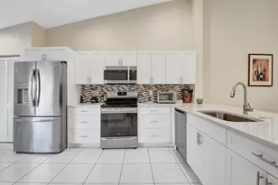 5707 Royal Lake Cir, Boynton Beach, FL 33437 - Photo 11