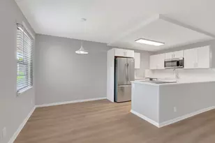 296 Fanshaw H, Boca Raton, FL 33434 - Photo 5