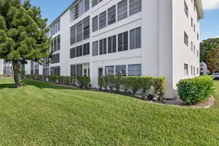 1036 Hythe B, Boca Raton, FL 33434 - Photo 49