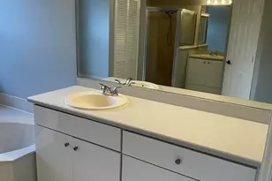 145 SW Hawthorne Cir, Port Saint Lucie, FL 34953 - Photo 5