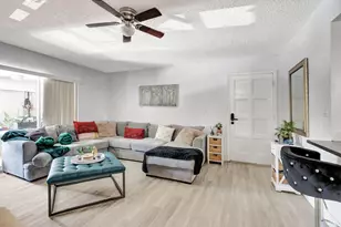 1124 NW 13th St, Boca Raton, FL 33486 - Photo 5