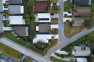 8998 SW Bonneville Dr, Stuart, FL 34997 - Photo 23