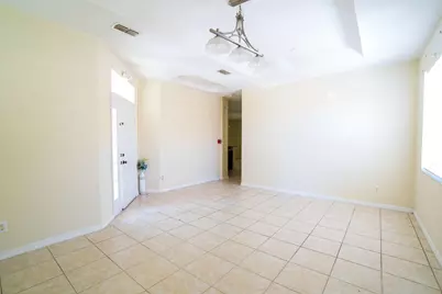 209 Round Man Street, Leesburg, FL 34748 - Photo 3