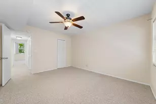 800 Cypress Grove Dr, Pompano Beach, FL 33069 - Photo 17