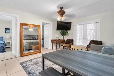 909 N Palmway, Unit #B, Lake Worth Beach, FL 33460 - Photo 13