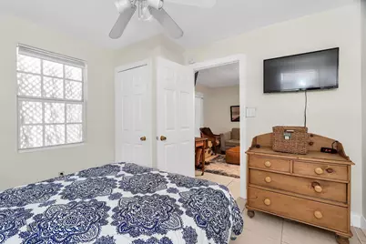 909 N Palmway, Unit #B, Lake Worth Beach, FL 33460 - Photo 25