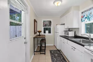 909 N Palmway, Lake Worth Beach, FL 33460 - Photo 19