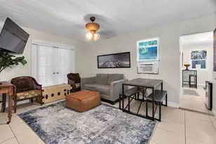 909 N Palmway, Lake Worth Beach, FL 33460 - Photo 17