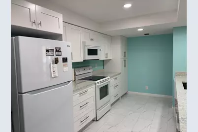 825 Egret Circle, Unit #205, Delray Beach, FL 33444 - Photo 3