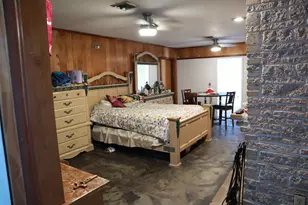 360 Kismet Ave, Pahokee, FL 33476 - Photo 13