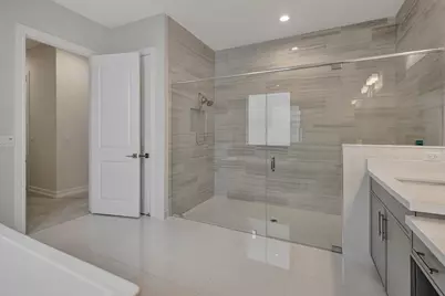 211 SE Calmo Circle, Port Saint Lucie, FL 34984 - Photo 17