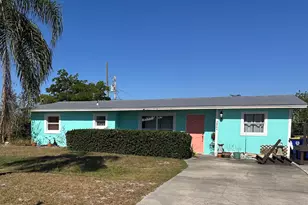 2804 NE Hickory Ridge Ave, Jensen Beach, FL 34957 - Photo 1