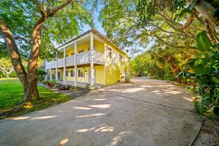 3900 NE Cheri Dr, Jensen Beach, FL 34957 - Photo 5