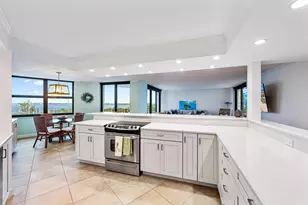 5420 N Ocean Dr, Singer Island, FL 33404 - Photo 11