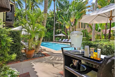 301 Australian Avenue, Unit #301, Palm Beach, FL 33480 - Photo 21