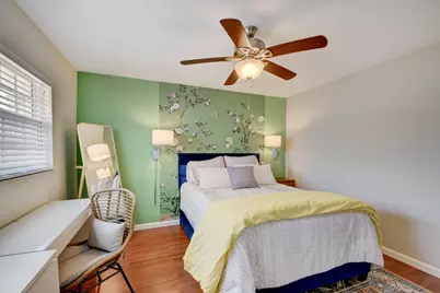 410 Wilma Circle, Unit #204, Riviera Beach, FL 33404 - Photo 21