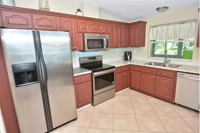 7809 Horned Lark Circle, Port Saint Lucie, FL 34952 - Photo 5